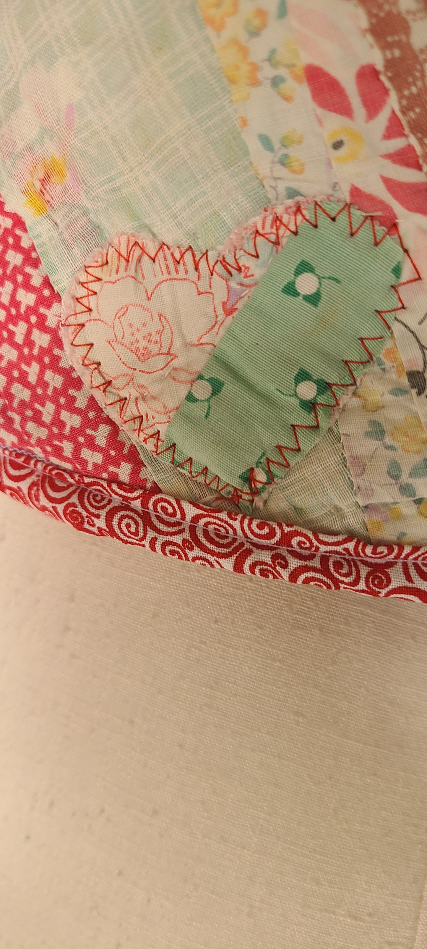 Cropped Chore Spiderweb Quilt