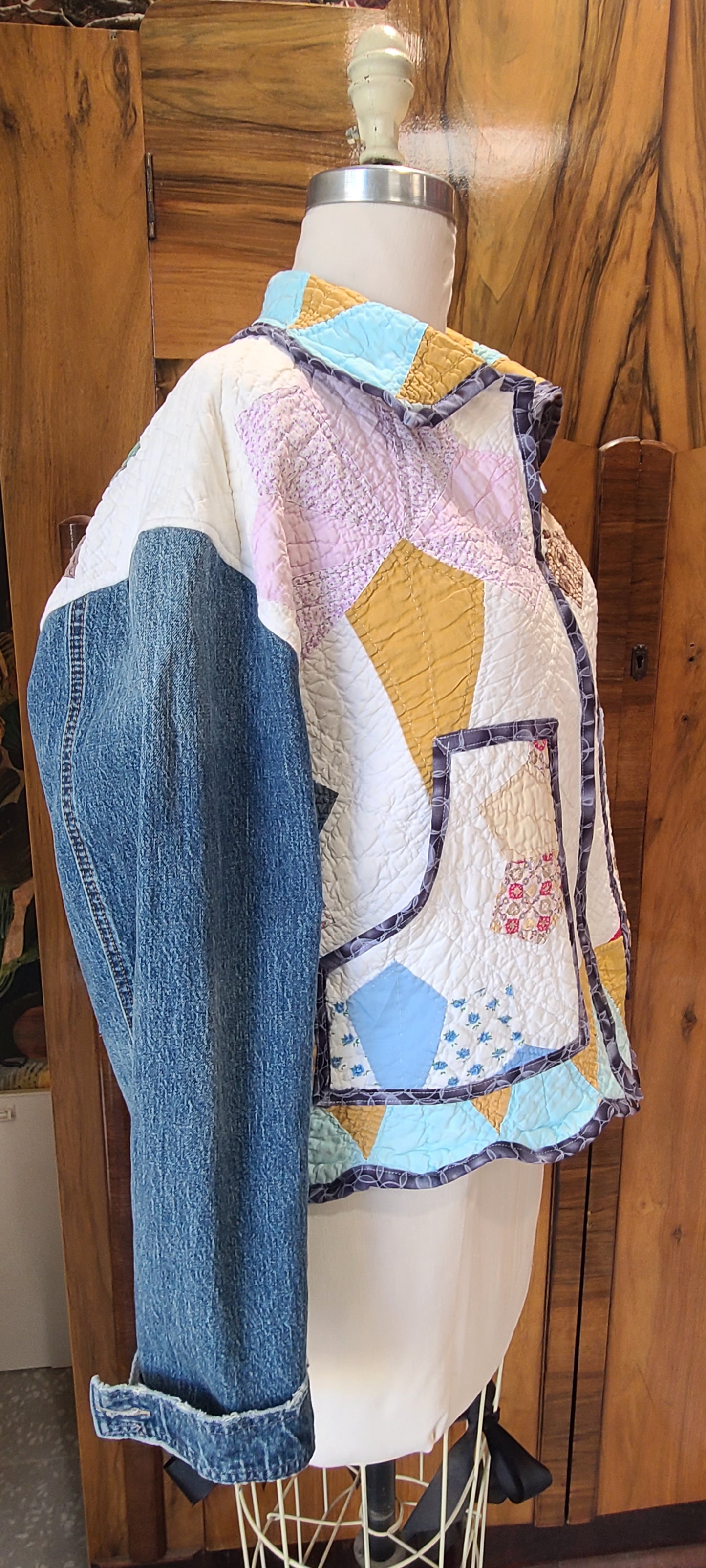Bouquet Chore with Denim Sleeves