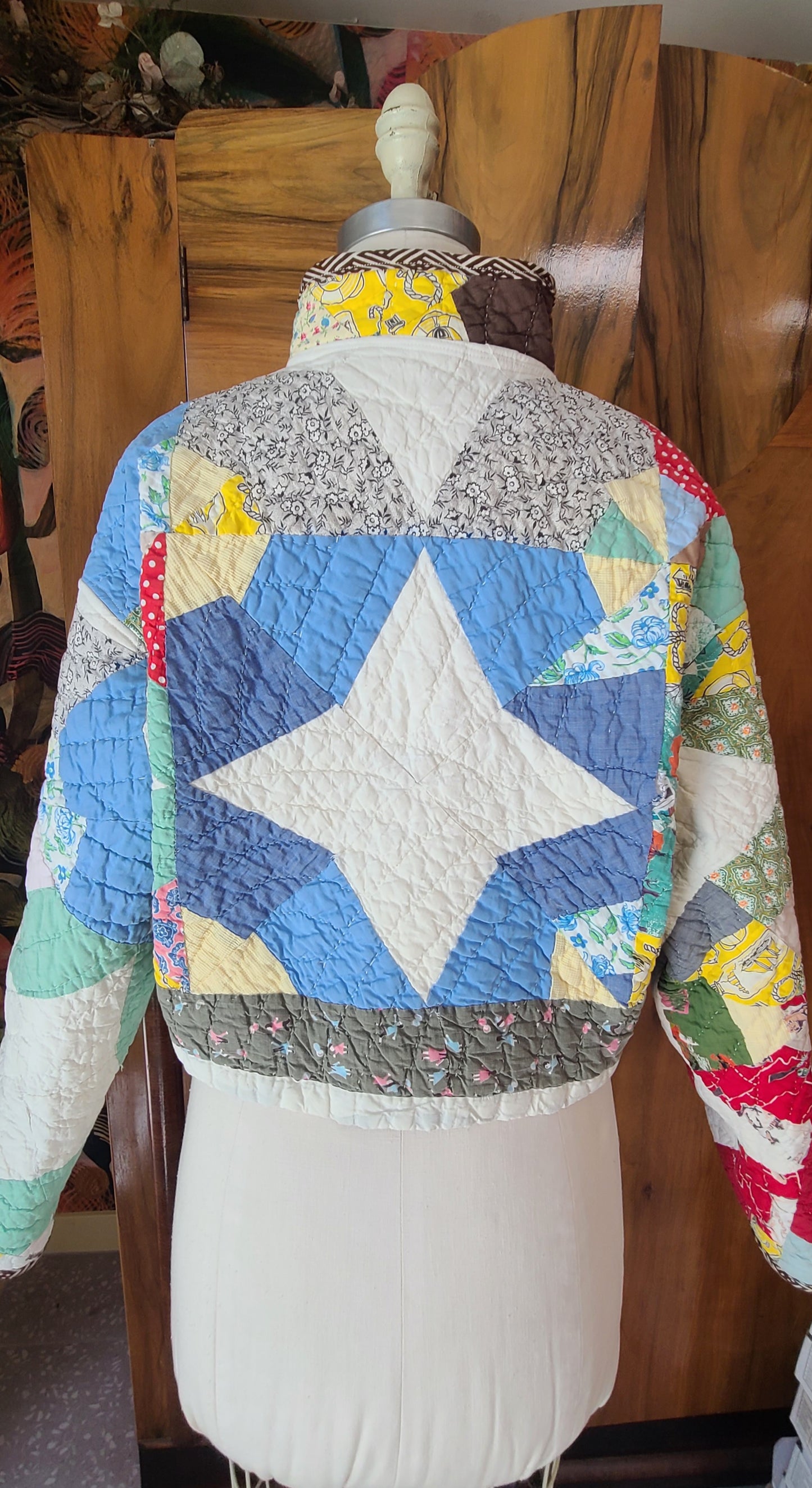 Davy Crocket Cropped Chore