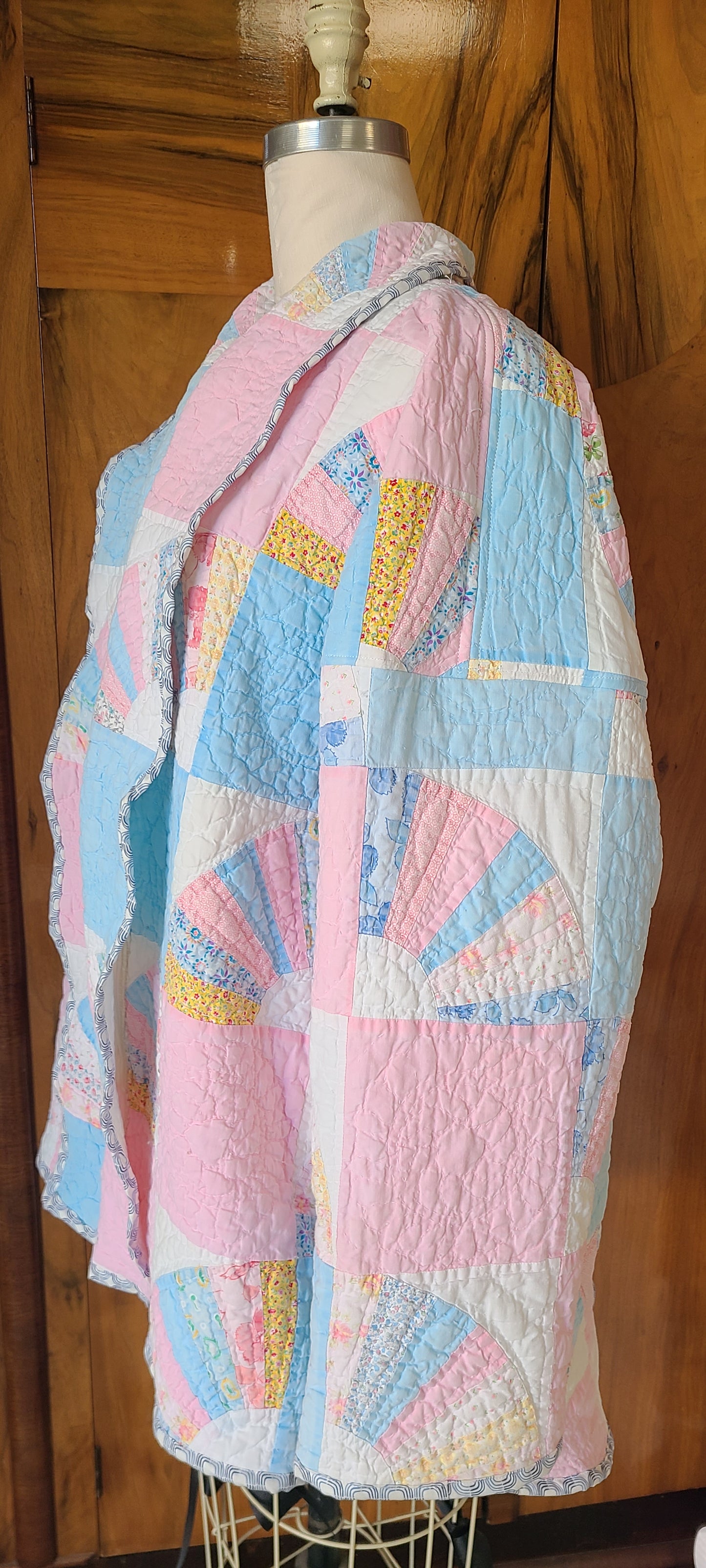 Grandma's Fan Pastel Harper