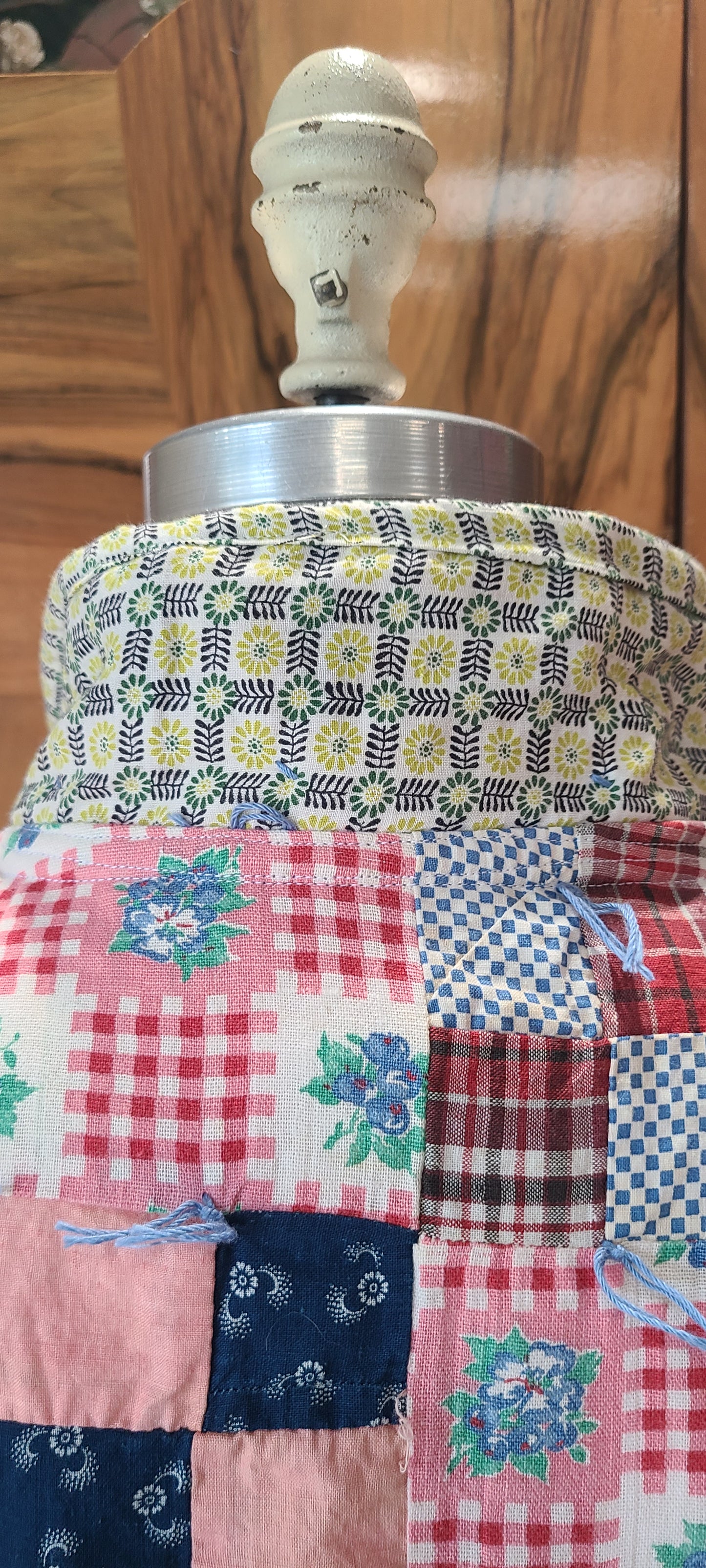 Floral 9 Patch Chore