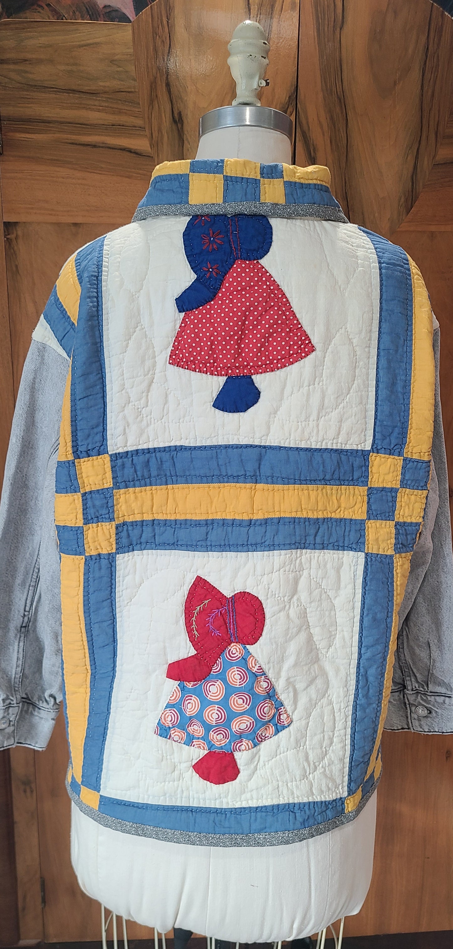 Sunbonnet Sue Chore with Denim Sleeves