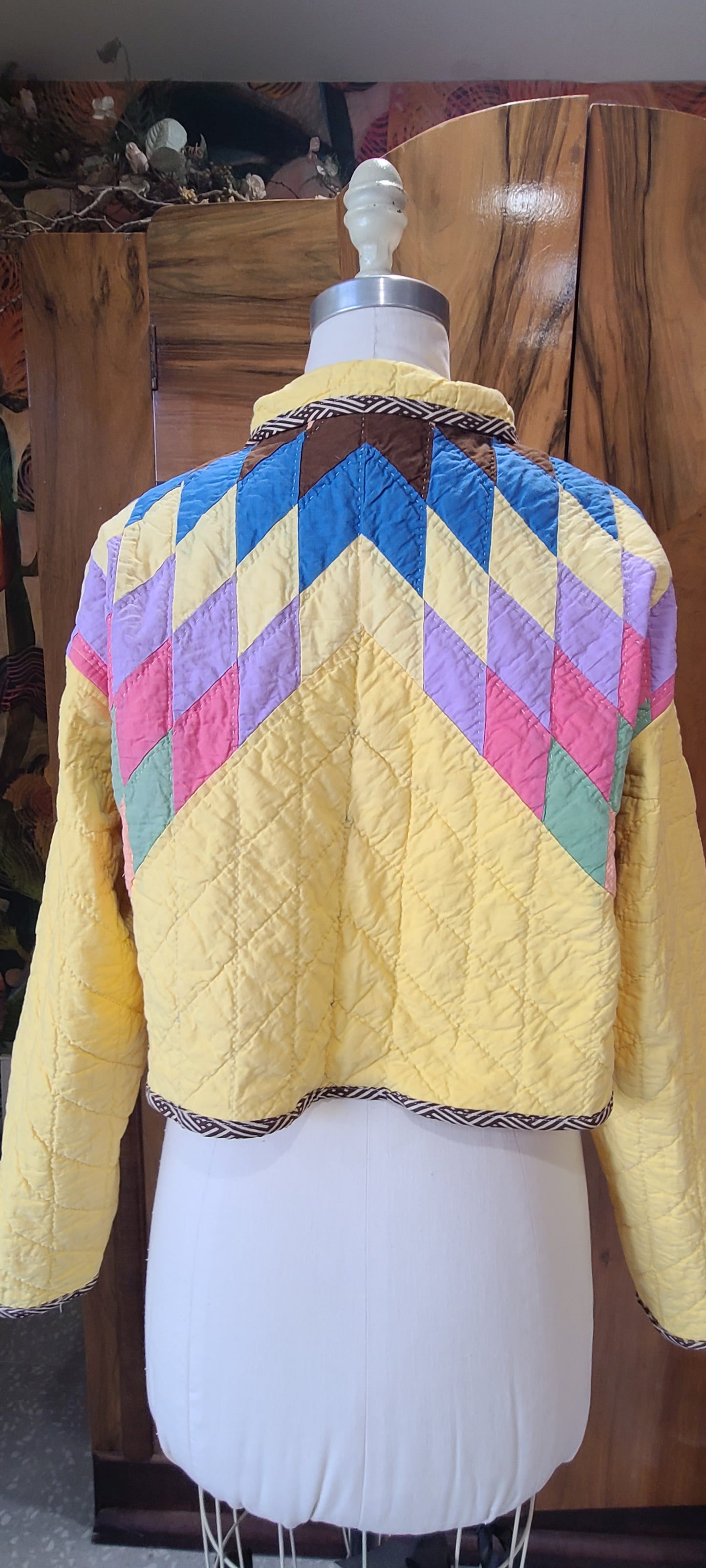 Yellow Loan Star Cropped Chore