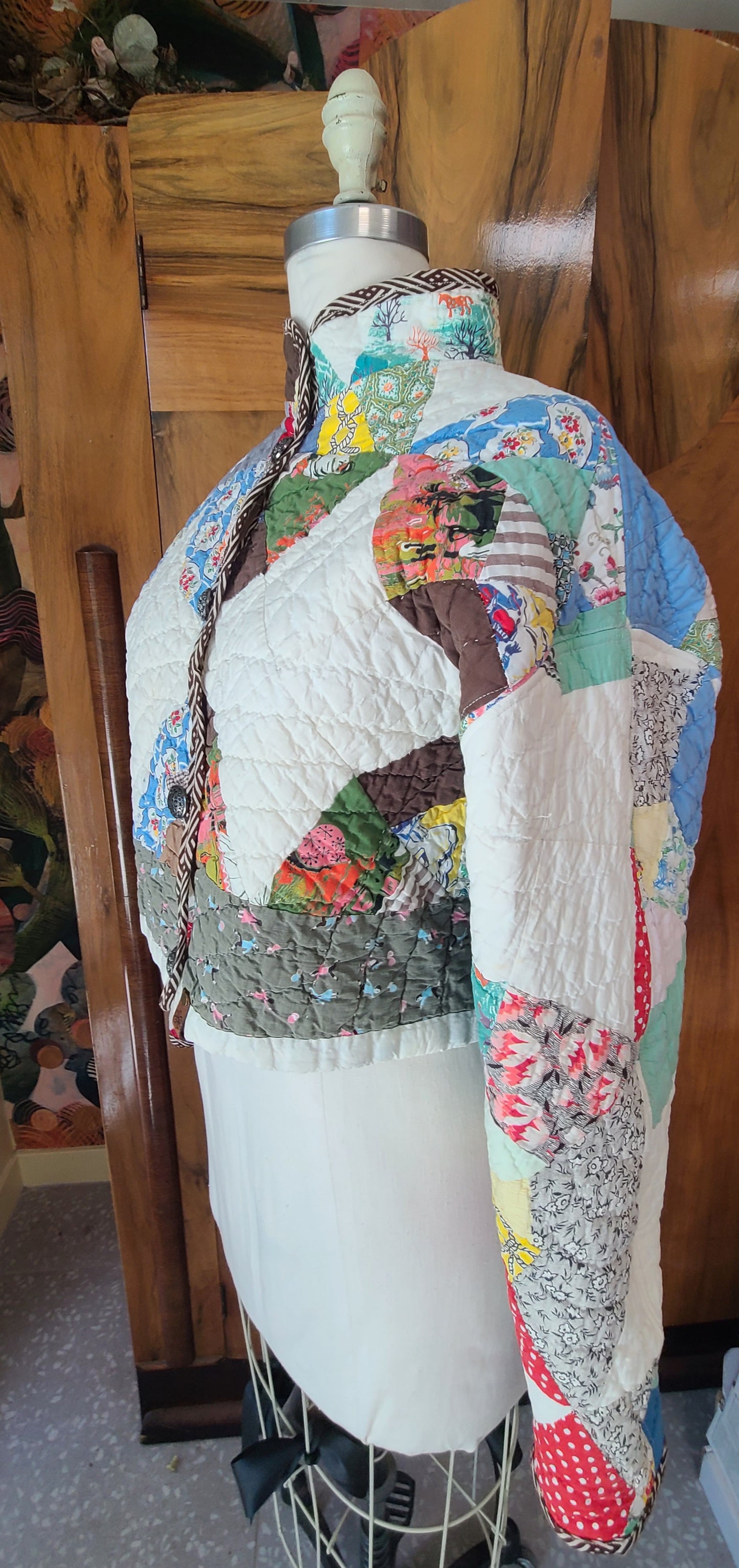 Davy Crocket Cropped Chore