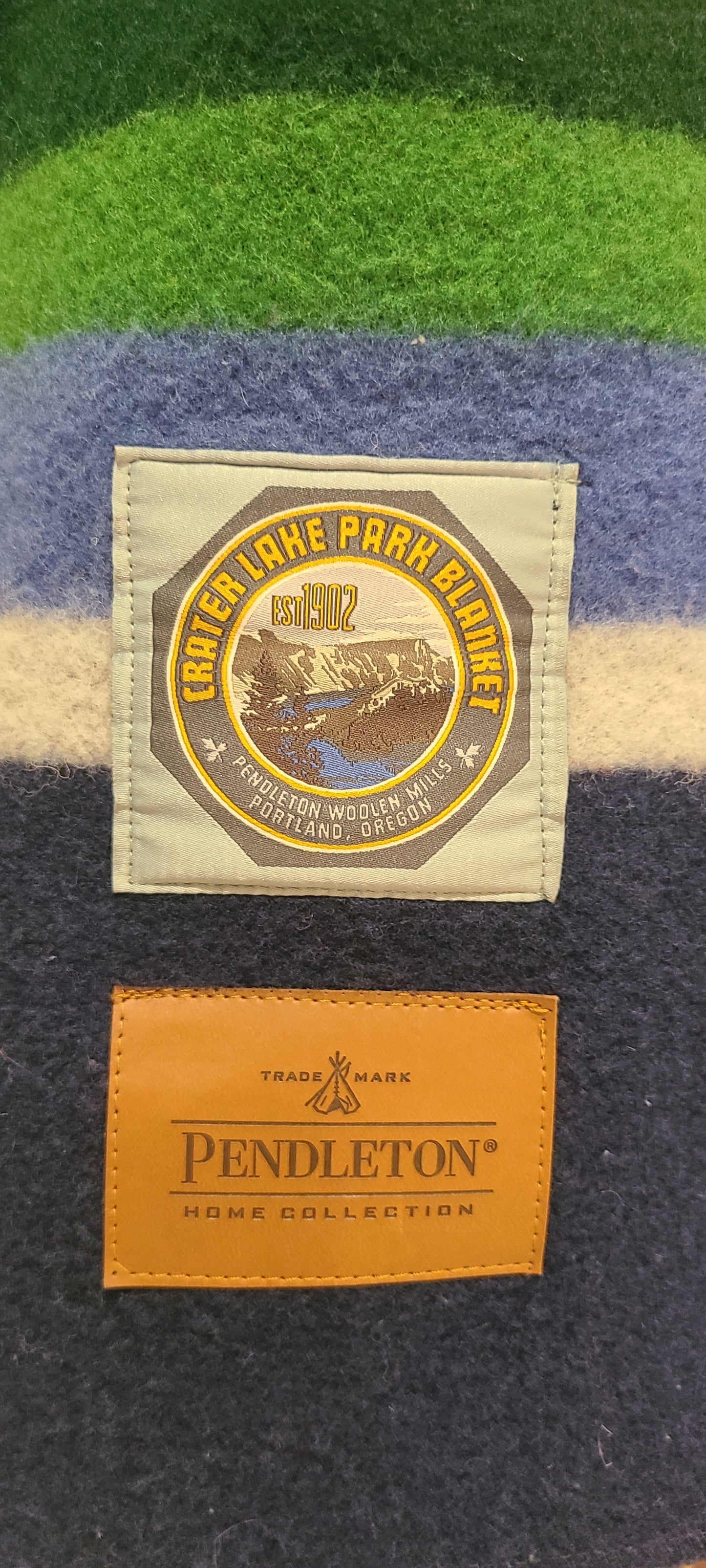 Crater Lake Pendleton Duster with Removable Lambskin Collar