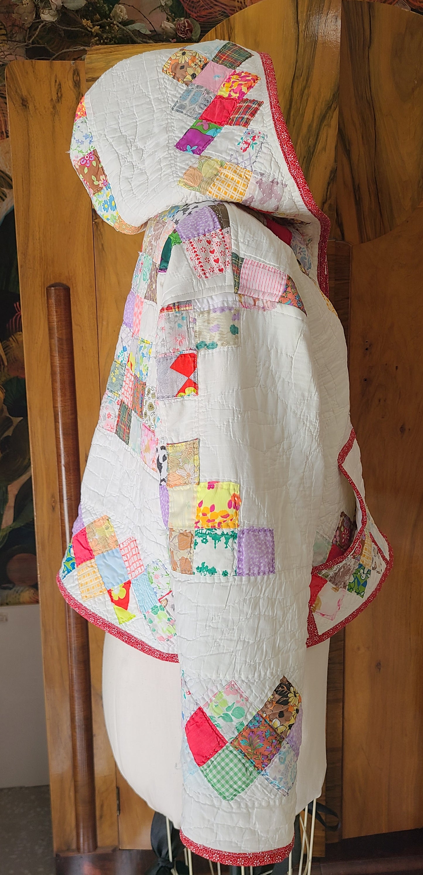 Red Irish Chain Hooded Chore