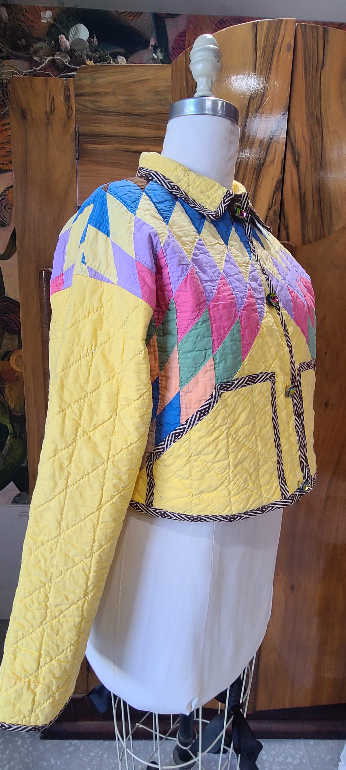 Yellow Loan Star Cropped Chore